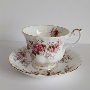 Vintage Royal Albert Lavender Rose Teacup and Saucer